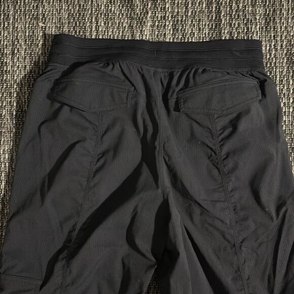 Lululemon Dance Studio Relaxed-Fit Mid-Rise Cargo Pant *unlined - Picture 11 of 13
